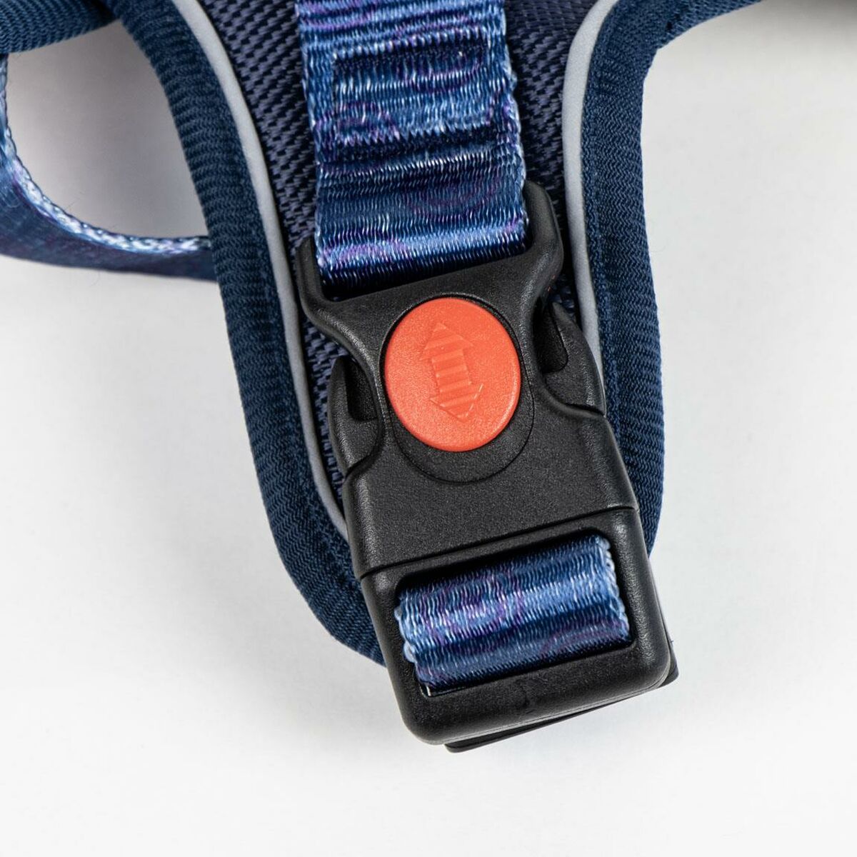 V3H6A24F94BA04D352DDF56620CB3C1E42BR5150383P7