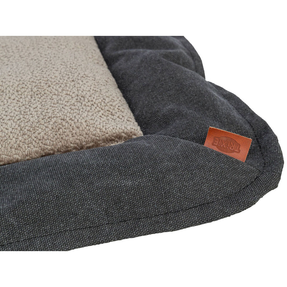 V4HF36168518DD2A7D6E871726CD9BFA5E4R7518990P7