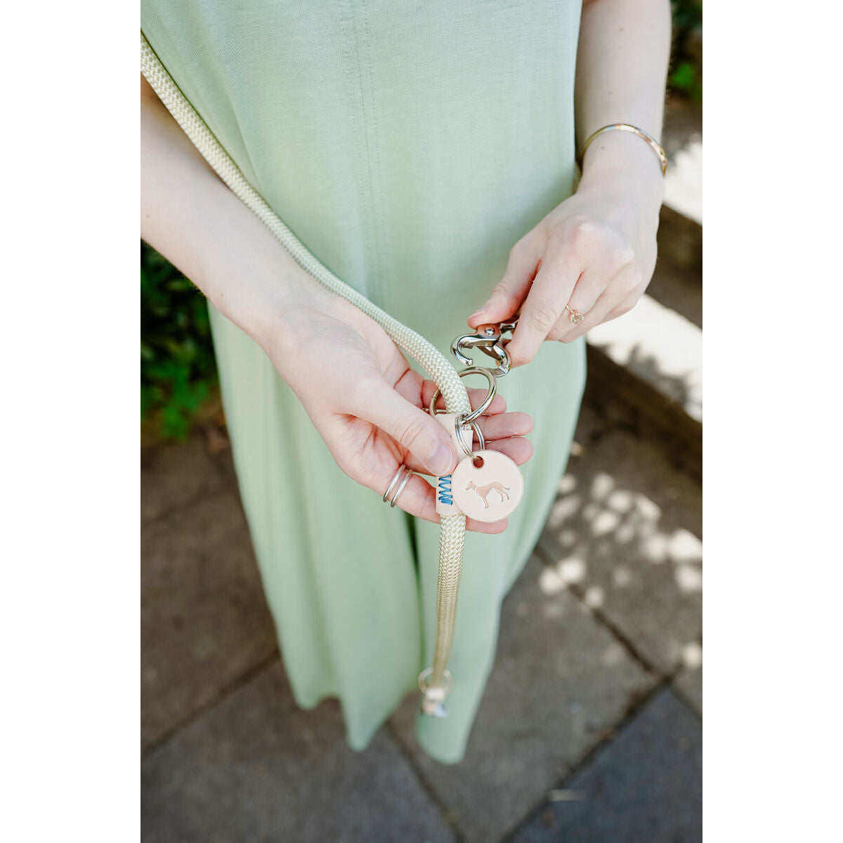 V4HF04B228AE6949A266C71013B290BE00ER5582812P5